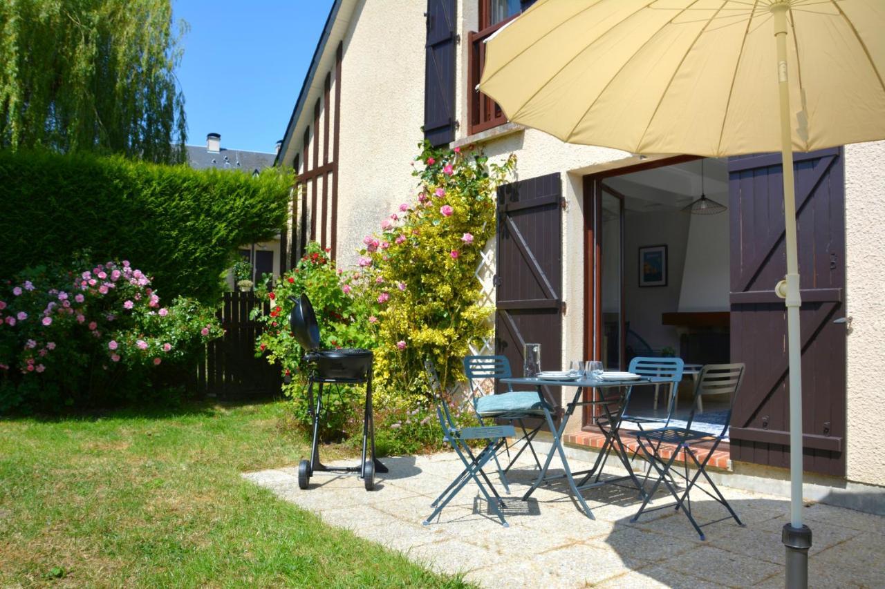 Cottage With Large Garden 15 Minutes Walk From The Beach Villers-sur-Mer Zewnętrze zdjęcie